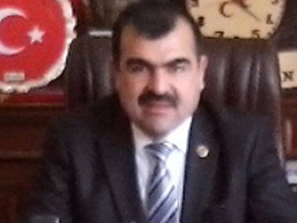 Belediye Başkanının Makam Aracı Haczedildi 