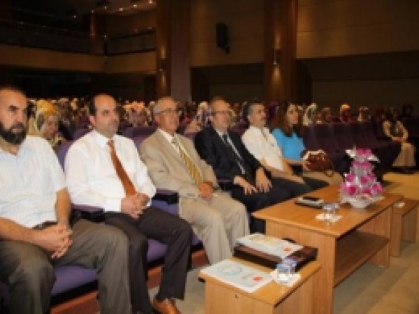 Kur'an Kursu Öğreticilerine Eğitim Seminerleri 