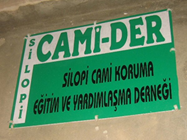 Cami-Der'den Öğrencilere Eğitim Yardımı 