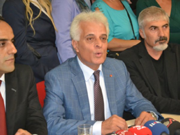 CHP'den Mescit  ve Din Dersi Hazımsızlığı 