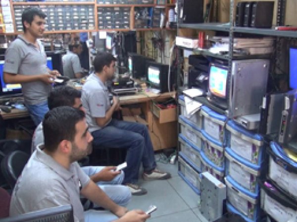 Uydu Değişikliği Esnafa Yaradı 