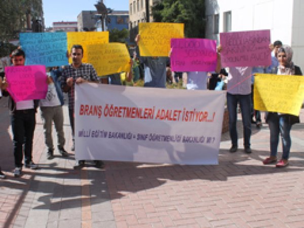 Branş Öğretmenleri Atama Bekliyor 