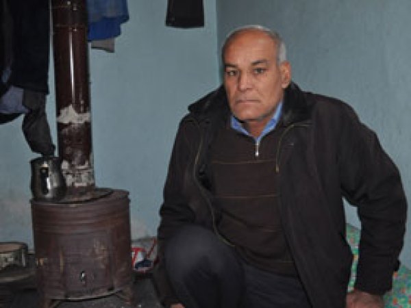 İş bulamayan Suriyeliler yardım bekliyor