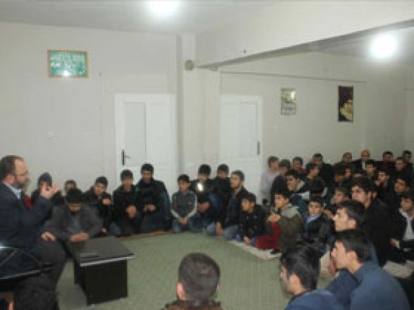 Vefa-Der’den 'Gençlik ve Maneviyat' programı