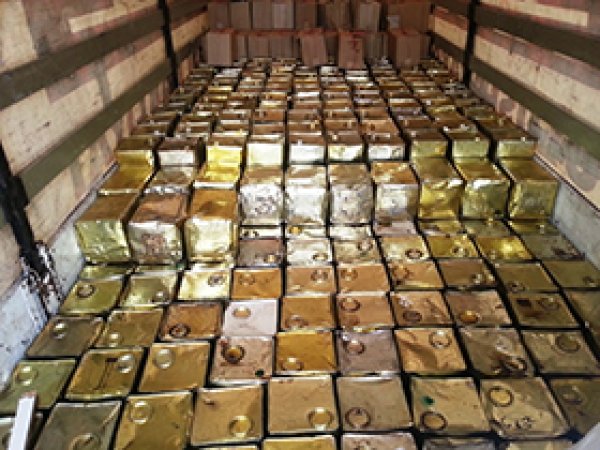 Ağrı’da 22 ton kaçak bal yakalandı
