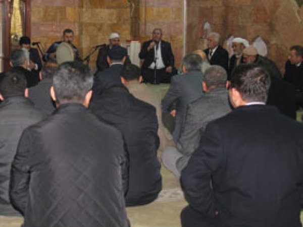 Şanlıurfa’da Akif İnan için mevlit verildi