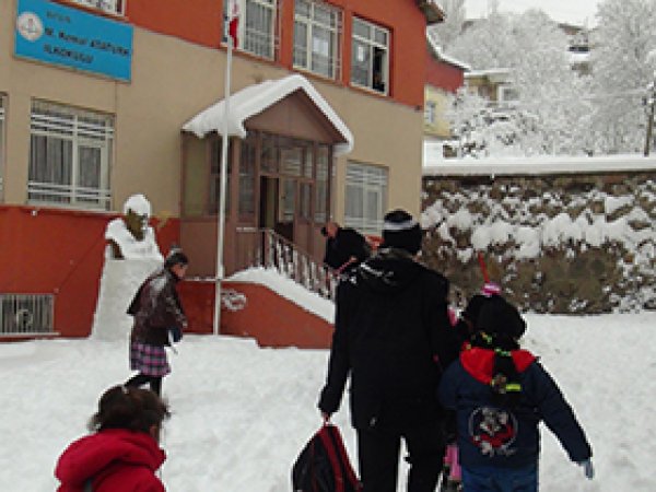 Yarın birçok ilde okullar tatil
