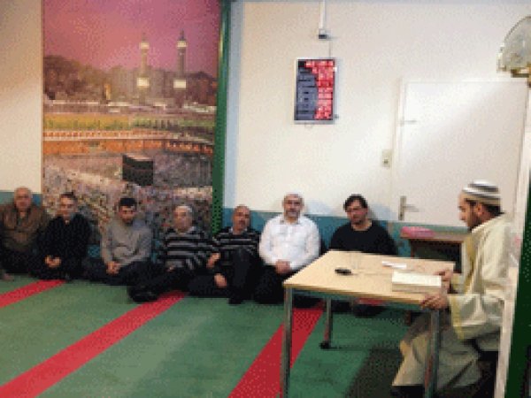 Hüseyin Velioğlu Avusturya ve Hollanda’da anıldı