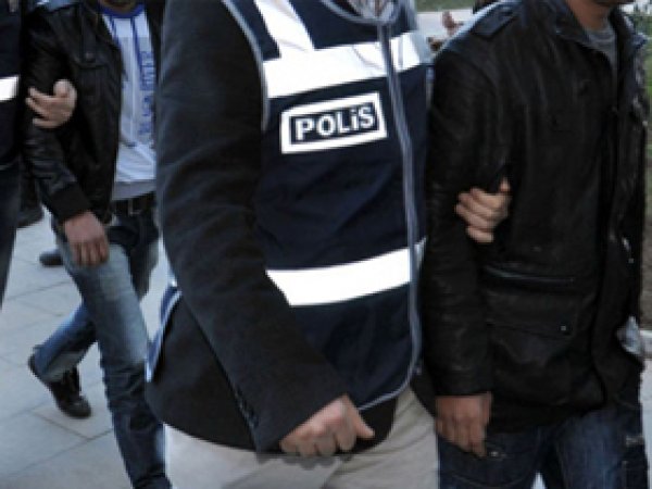Diyarbakır'da 4 kişi tutuklandı