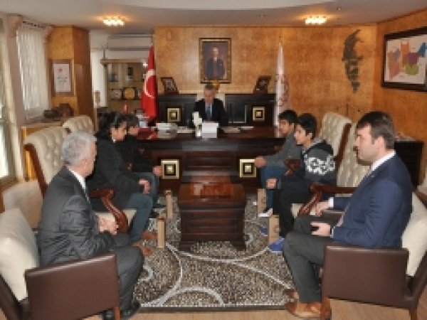 TEOG Mardin birincilerine ödül