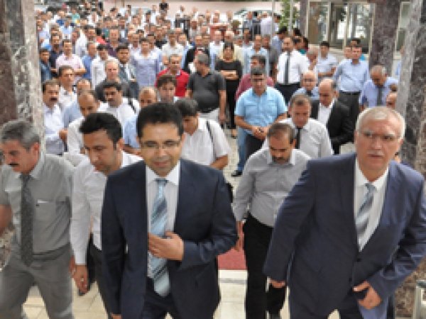Telefona bakmadığı için görevden alındı iddiası