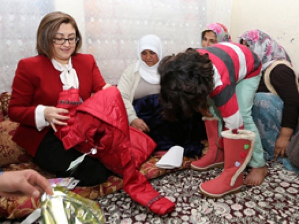 Gaziantep'te 991 yetim çocuğun dileği gerçekleştirildi