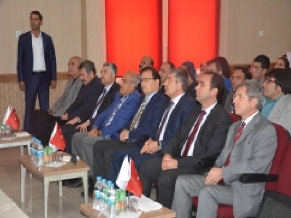 Tatvan'da 150 girişimciye sertifika verildi