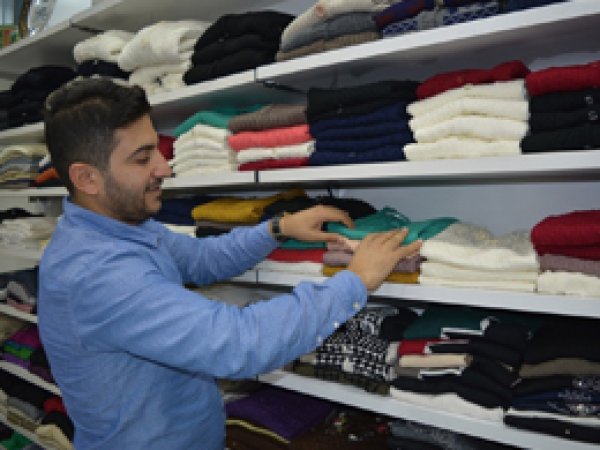 Kışlıklar vitrindeki yerini aldı