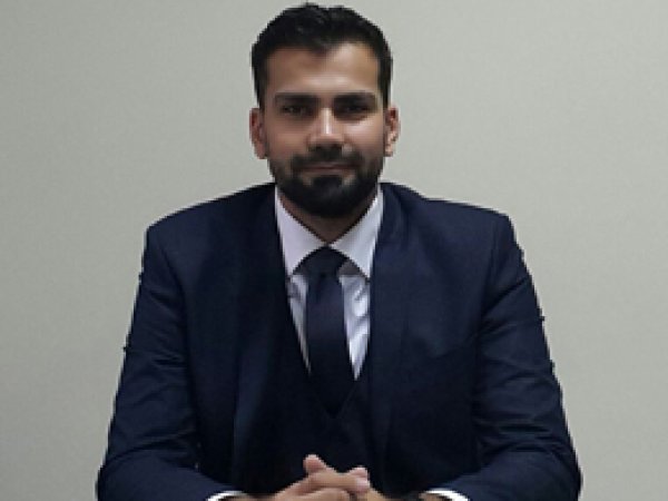 Yasin Börü'nün hayatı sahneleniyor
