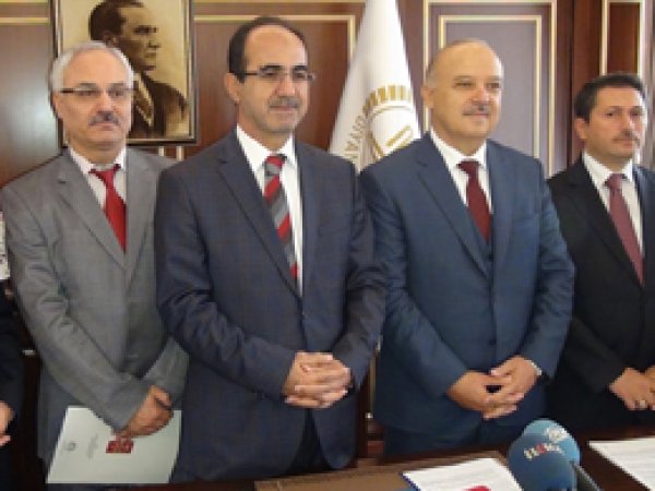 'Camiler hayatımızın vazgeçilmezidir'