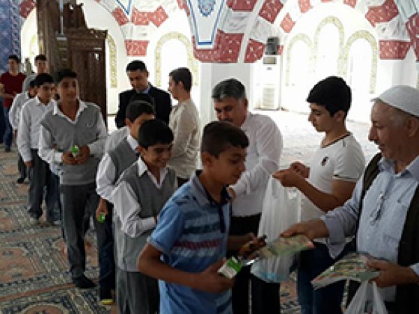 Kâhta'da camilere ilgiyi arttırma etkinliği