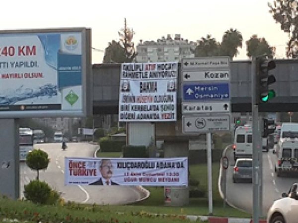 Mukaddesata dil uzatanlara pankartlı tepki