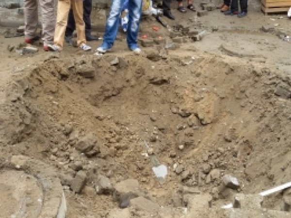 PKK'nin caddeye döşediği bomba imha edildi