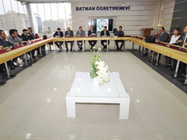 'Okul müdüre göre şekillenir'