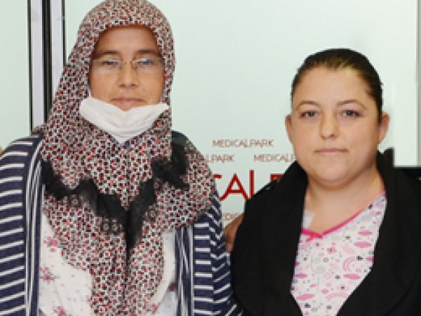 Böbrek hastaları çapraz nakille sağlıklarına kavuştular