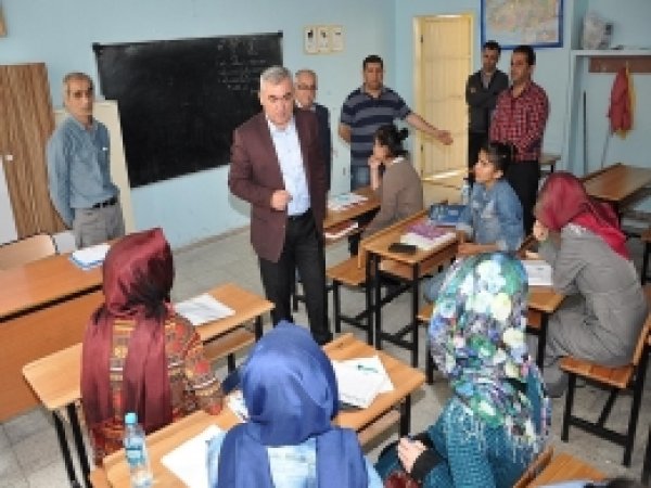 Batman Milli Eğitim Müdürü'nden kurs ziyaretleri