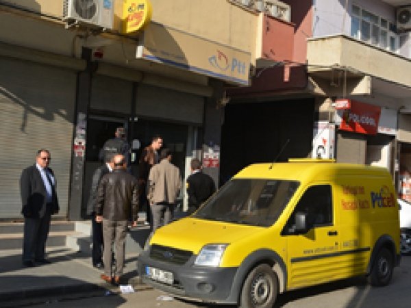 Batman'da PTT şubesinde silahlı soygun