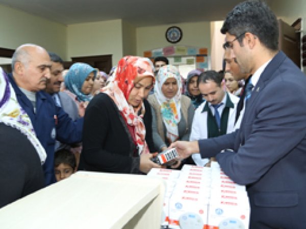 Antep'te karbonmonoksit detektörü dağıtıldı