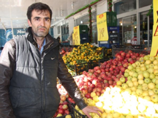 Vanlı  manavlar, 'Seçimden sonra işler iyi'