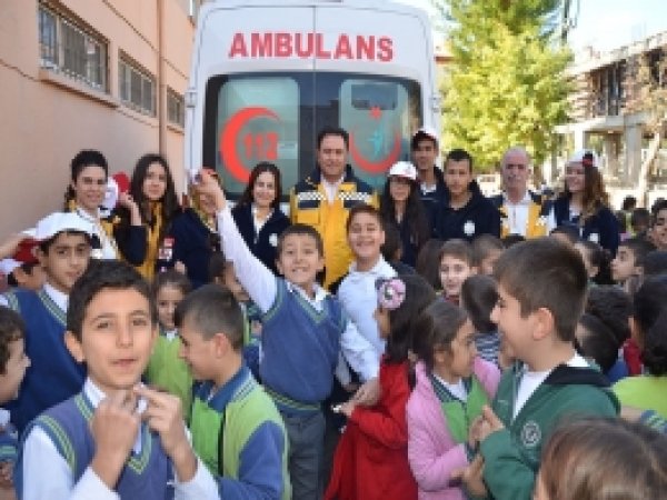 Siirt'te 'Minik 112 Projesi' eğitimi verildi