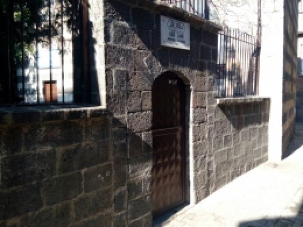 Sur ilçesinde 4 camide Cuma Namazı kılınmadı