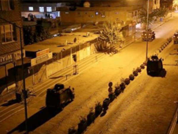 Cizre'deki çatışmalarda 1 kişi yaralandı