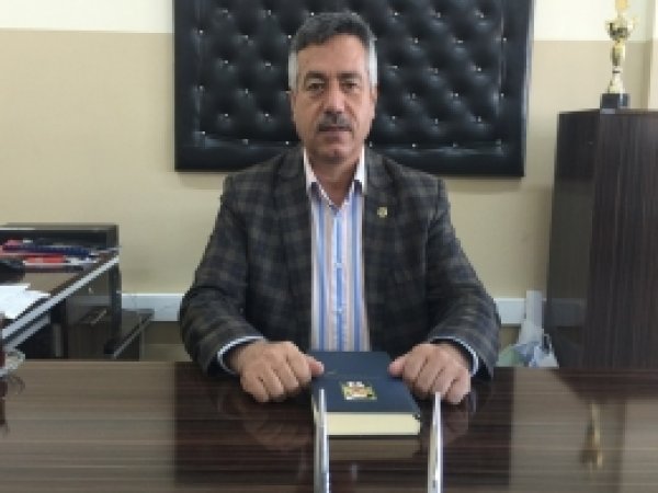 'Öğretmenliğin itibarı yükseltilmelidir'