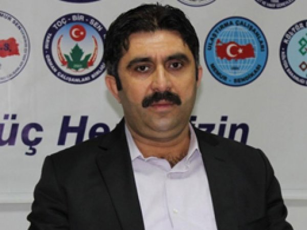 'Öğretmenlerin tekrar itibar kazanmalı'