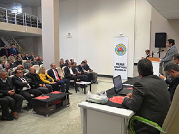 Hilvan'da ağaçlandırma konferansı verildi