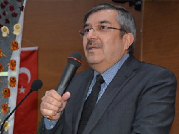 'Hz Muhammed model bir şahsiyettir'