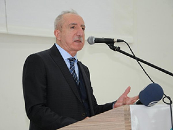 Neden yoksul Kürtler hendeklerin başında?