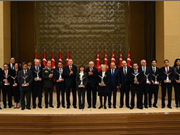 Solmaz'a TÜBİTAK teşvik ödülü  