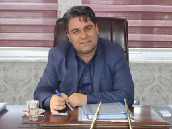 'En İyi siyaset aracı silah değil kalemdir'