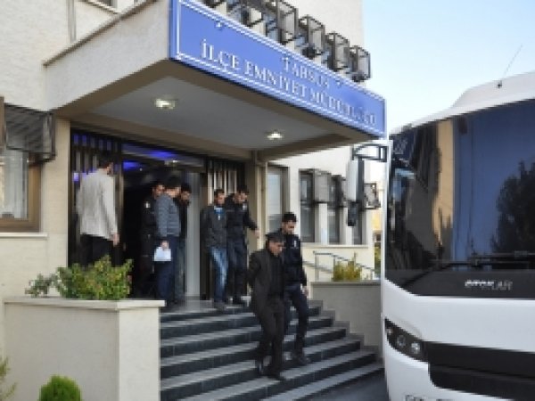 Tarsus'ta 3 PKK'li tutuklandı
