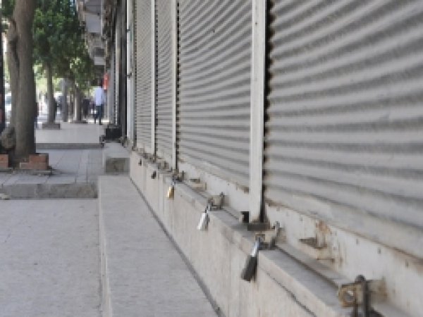 SGK çatışmalar nedeniyle primleri erteledi