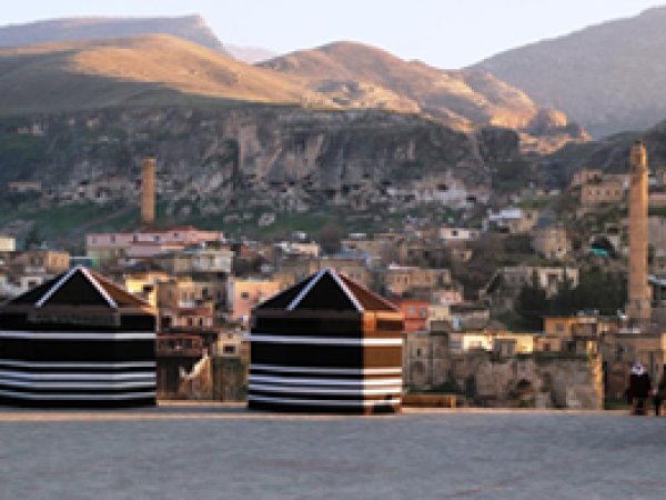 Antik kente antik çadır
