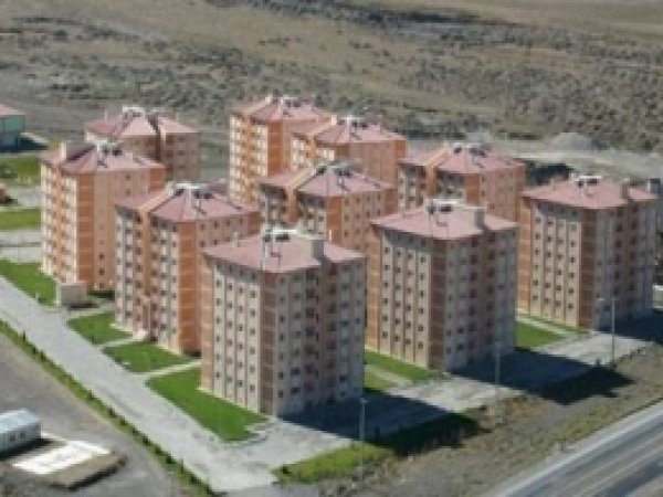 Şanlıurfa'da TOKİ sakinlerine taksit müjdesi