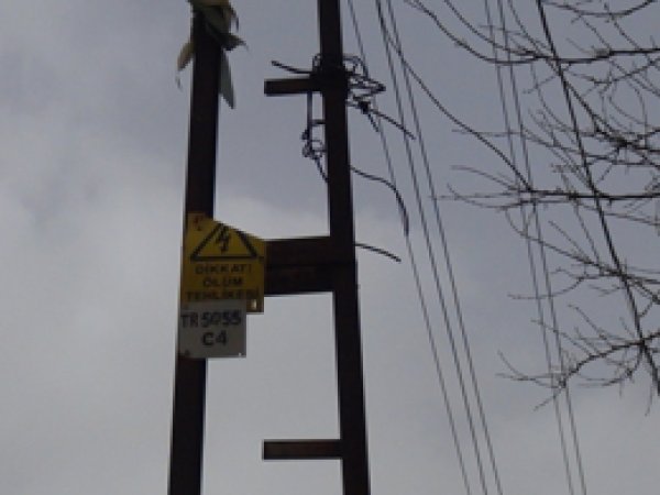 Elektrik akımına kapılan genç hayatını kaybetti