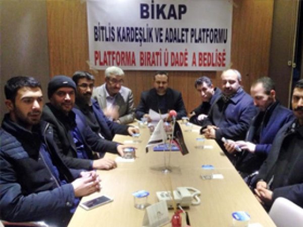 BİKAP'tan  çarşafa hakarete sert tepki