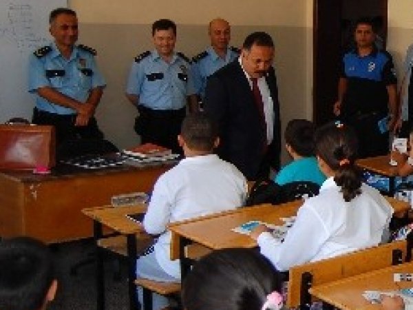 Öğrencilere polisin görevi anlatılacak