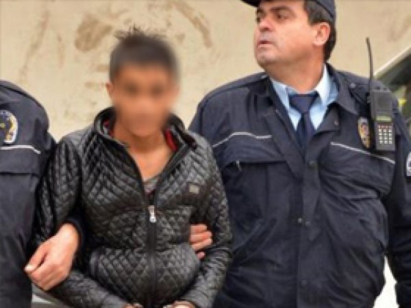 Kaçarken attığı çantadan 50 bin TL çıktı