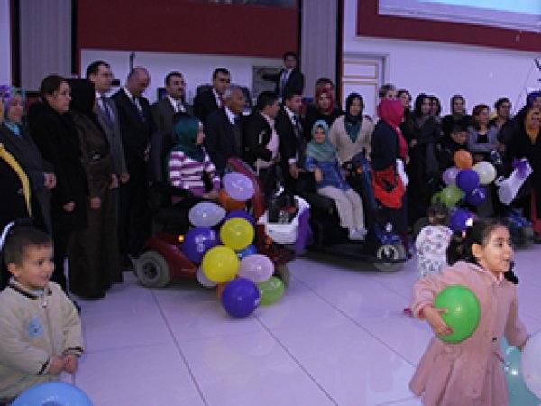 'Engellilere saygı, insanlığa saygıdır'