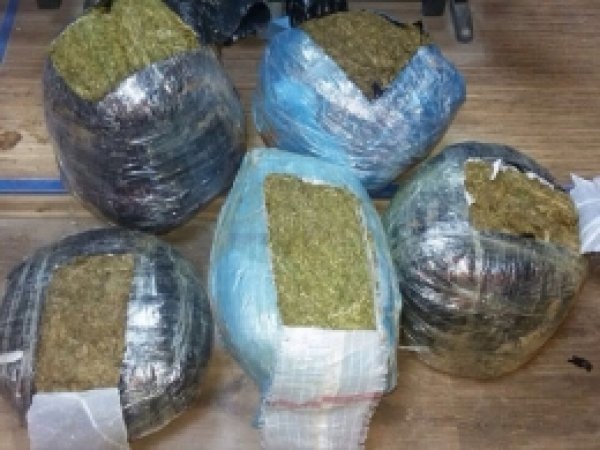 Van'da 22 kilo esrar ele geçirildi
