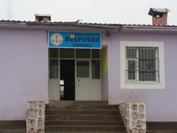 Köy okulu kitap yardımı bekliyor